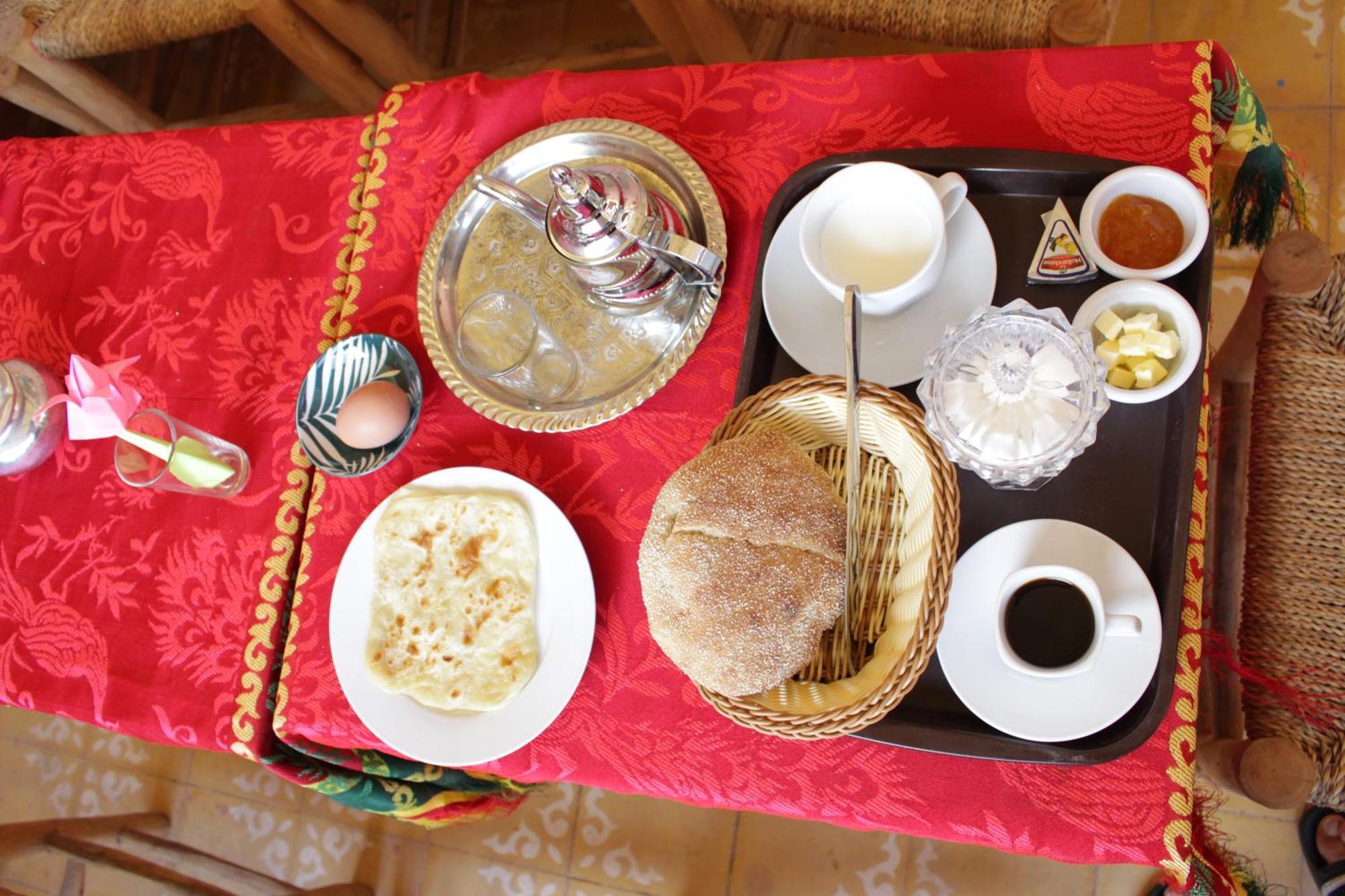 El Boussouni Hostel Marrakesh Eksteriør bilde